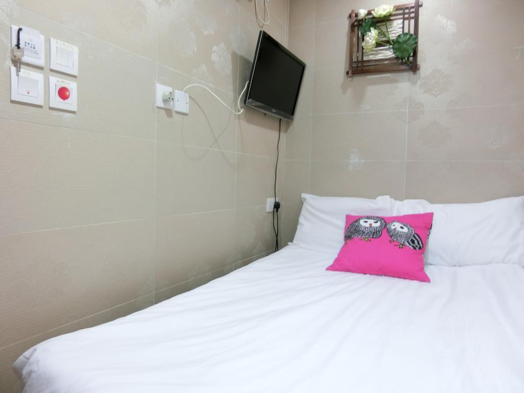 Fei Hung Hotel Цзюлун Экстерьер фото