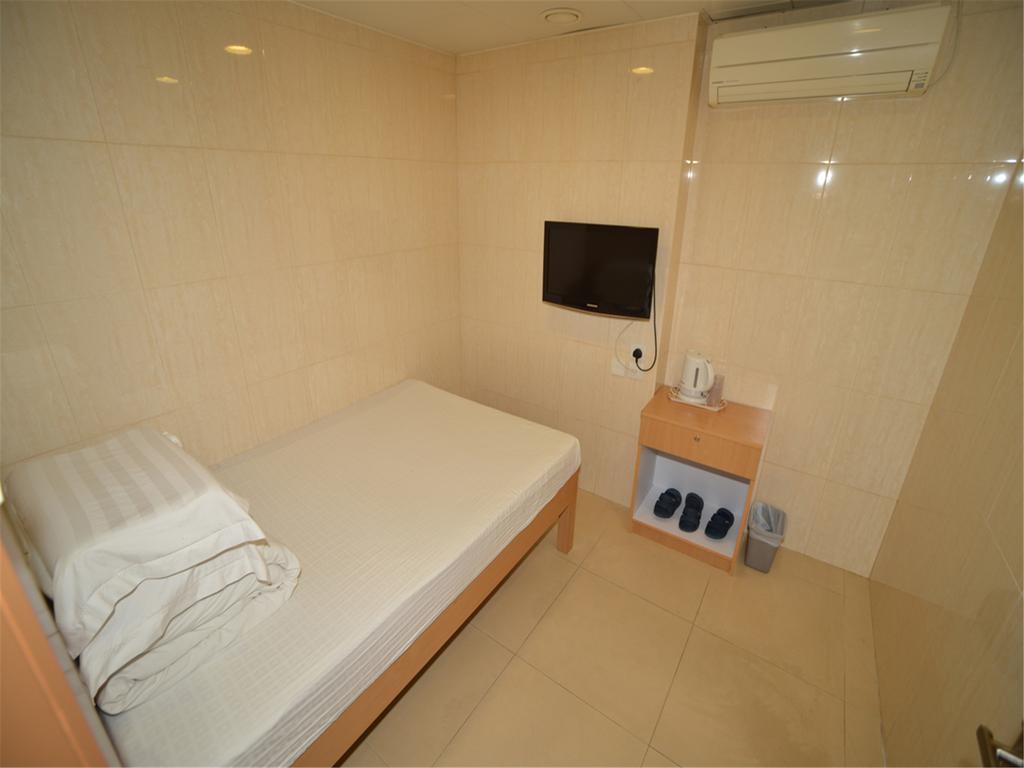 Fei Hung Hotel Цзюлун Экстерьер фото